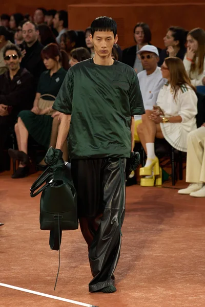 Look 39
